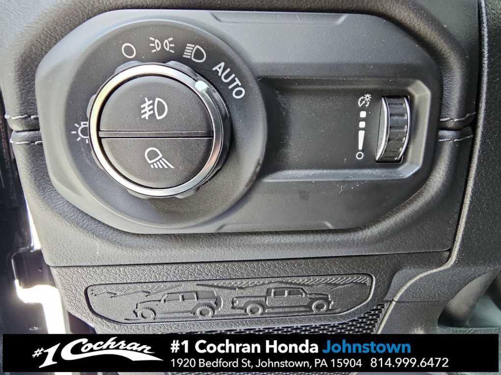 used 2026 Jeep Gladiator car, priced at $49,988
