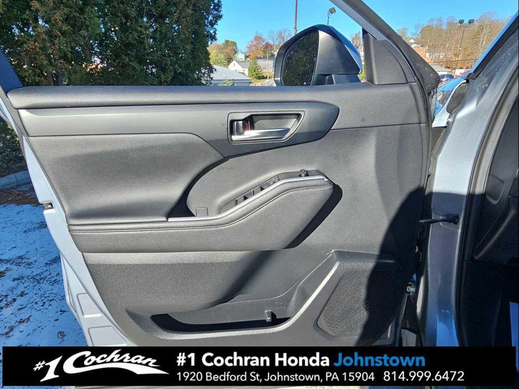 used 2020 Toyota Highlander car, priced at $19,998