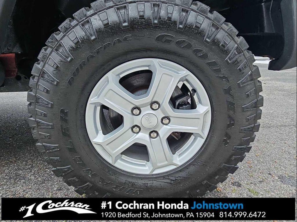 used 2022 Jeep Wrangler Unlimited car, priced at $27,498