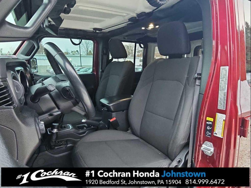 used 2022 Jeep Wrangler Unlimited car, priced at $27,498