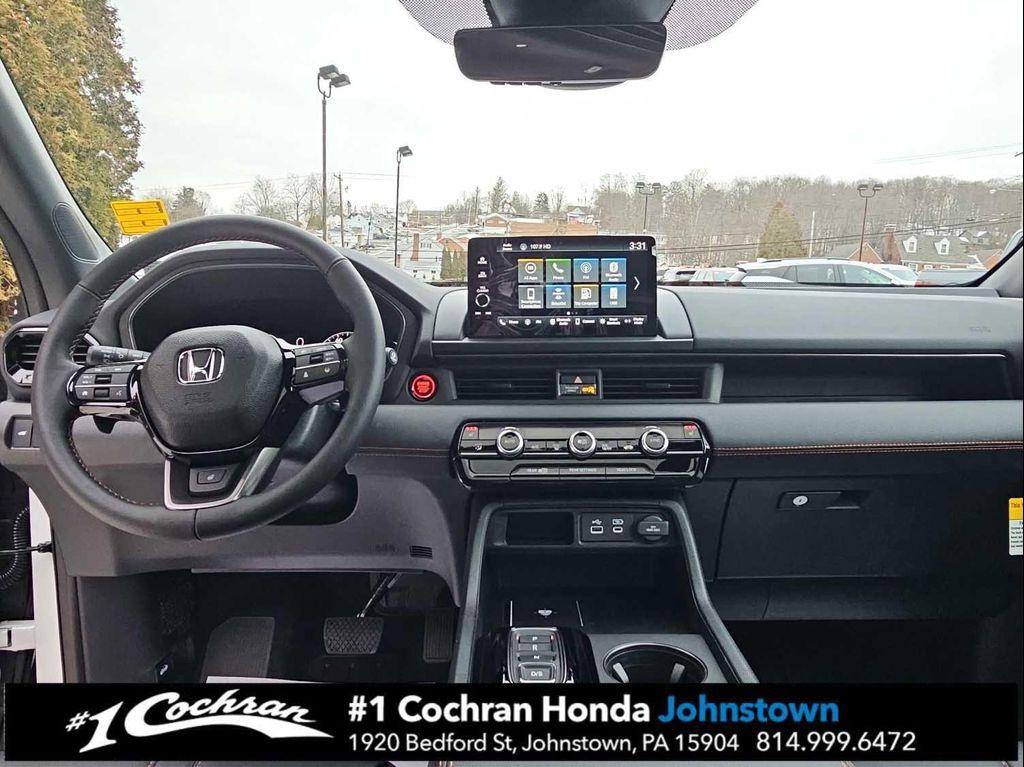 new 2025 Honda Pilot car, priced at $47,759