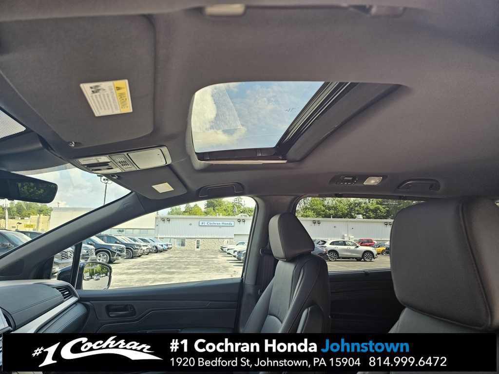 new 2025 Honda Odyssey car, priced at $42,131
