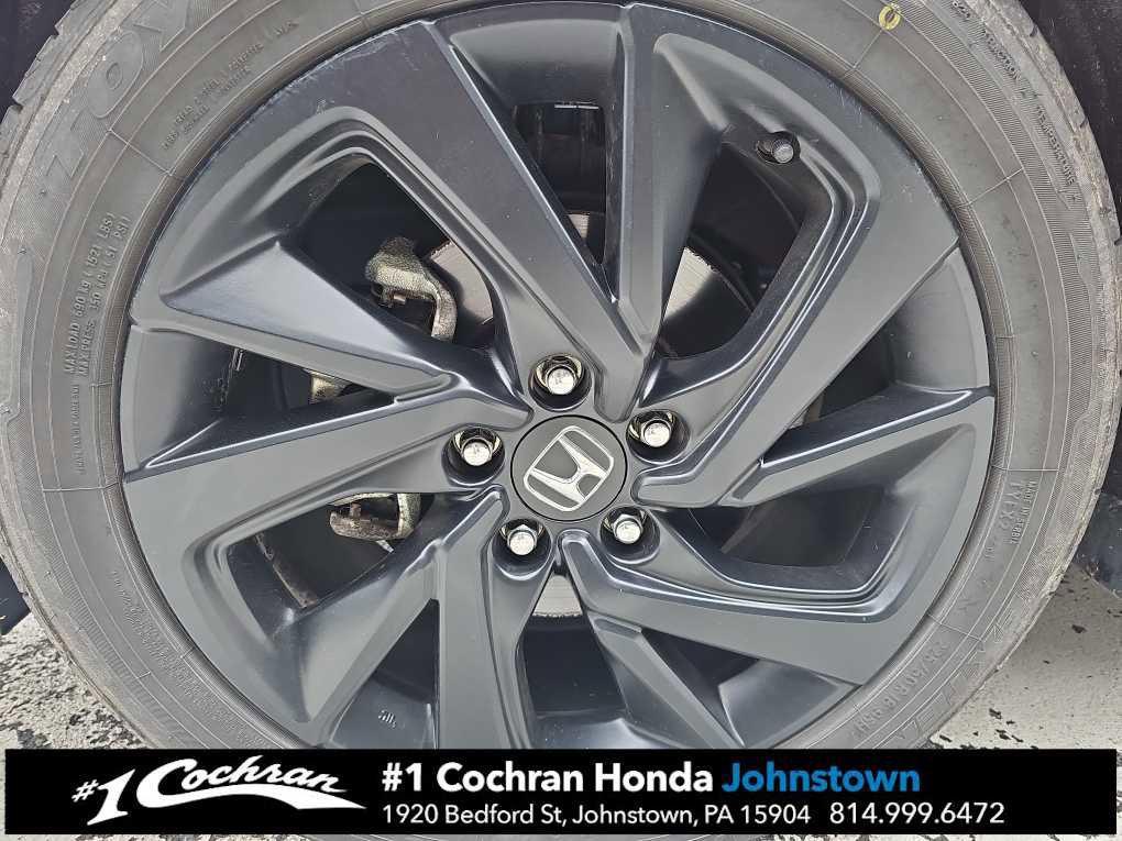 used 2022 Honda HR-V car, priced at $22,998