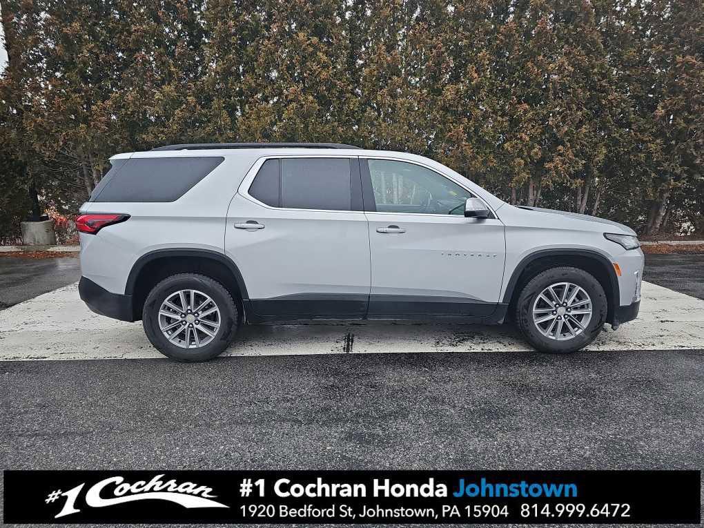 used 2022 Chevrolet Traverse car, priced at $22,998