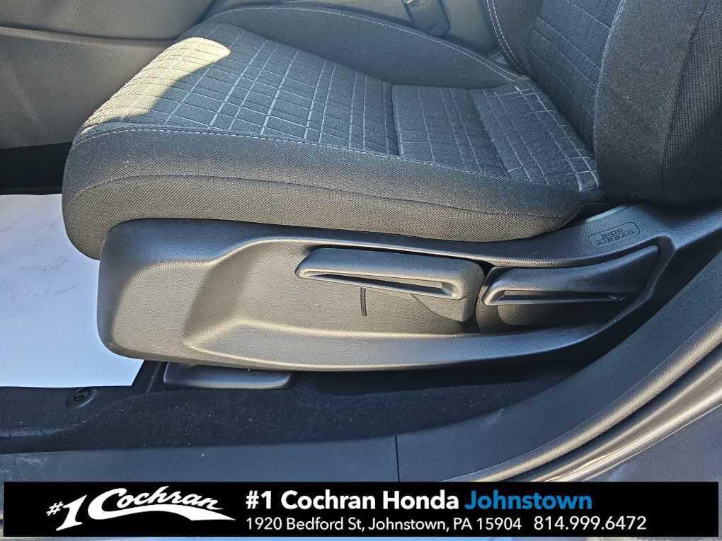 used 2025 Honda HR-V car, priced at $25,998