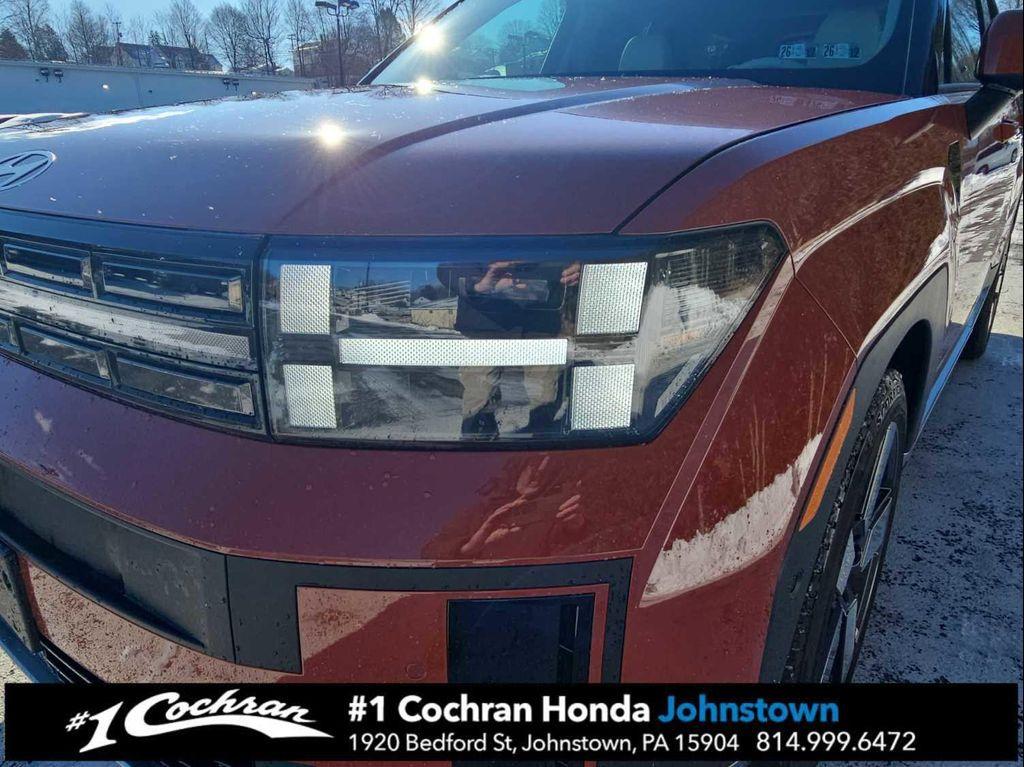 used 2025 Hyundai Santa Fe car, priced at $36,998