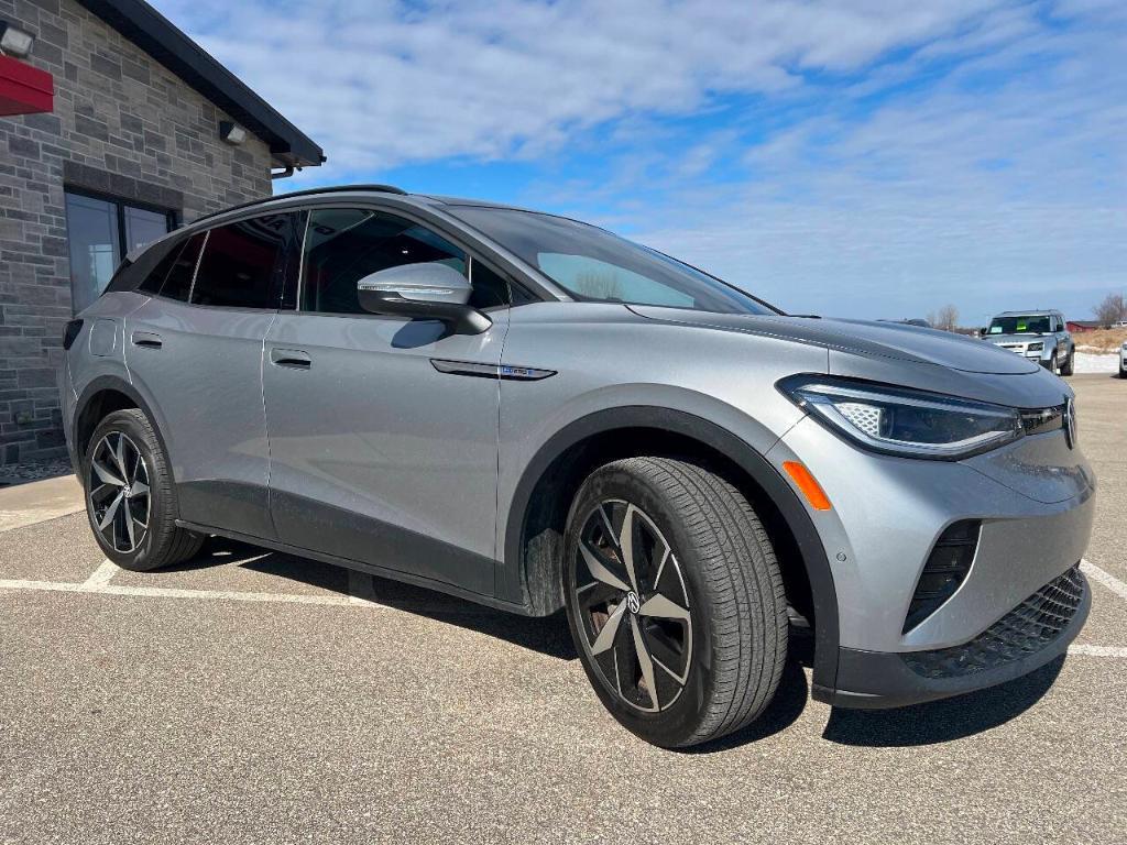 used 2023 Volkswagen ID.4 car, priced at $21,995