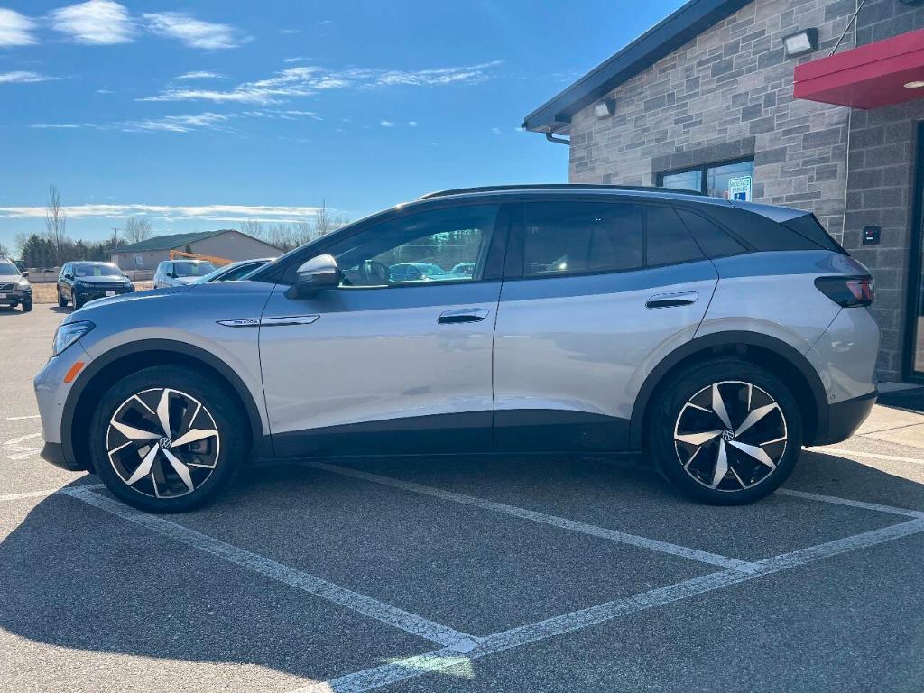 used 2023 Volkswagen ID.4 car, priced at $21,995