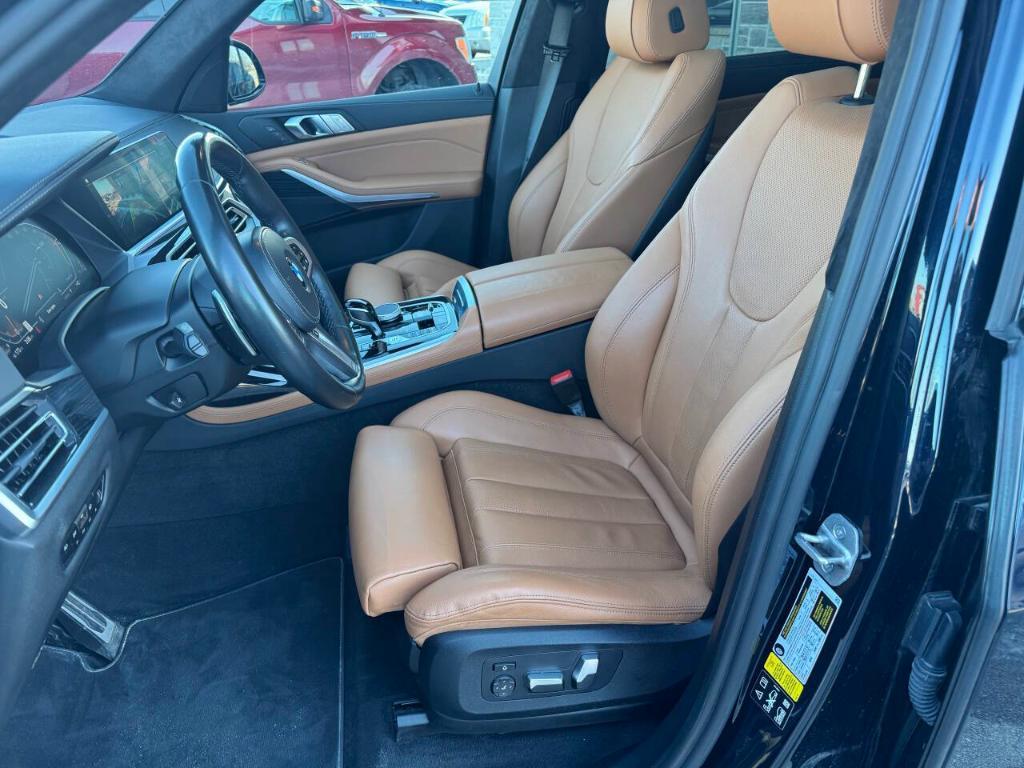 used 2022 BMW X7 car, priced at $36,995