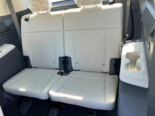 new 2026 Hyundai SANTA FE HEV car, priced at $52,595