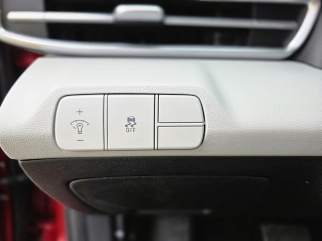 used 2025 Hyundai Elantra car, priced at $20,000