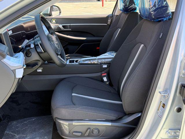 new 2026 Hyundai Sonata Hybrid car, priced at $34,250