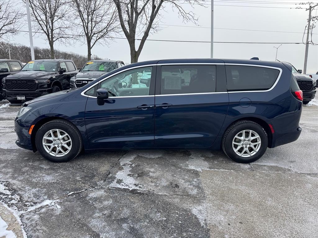 used 2017 Chrysler Pacifica car, priced at $10,900