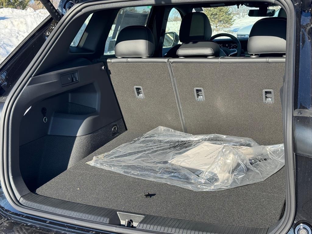 new 2026 Volkswagen Tiguan car, priced at $38,610