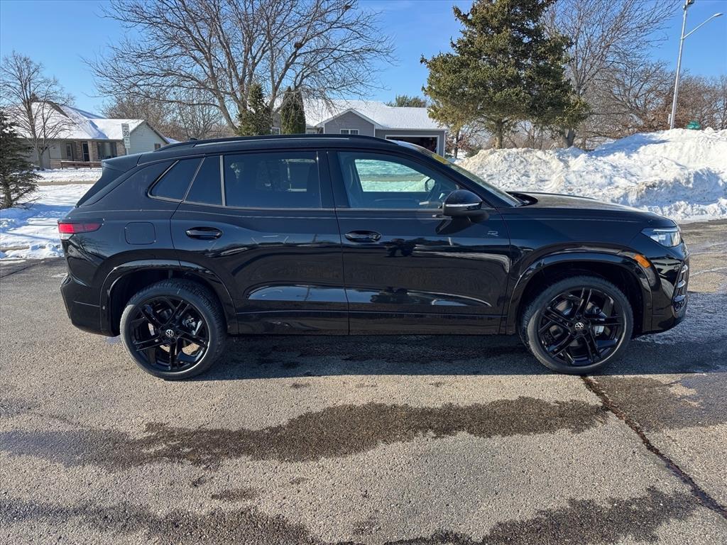 new 2026 Volkswagen Tiguan car, priced at $38,610