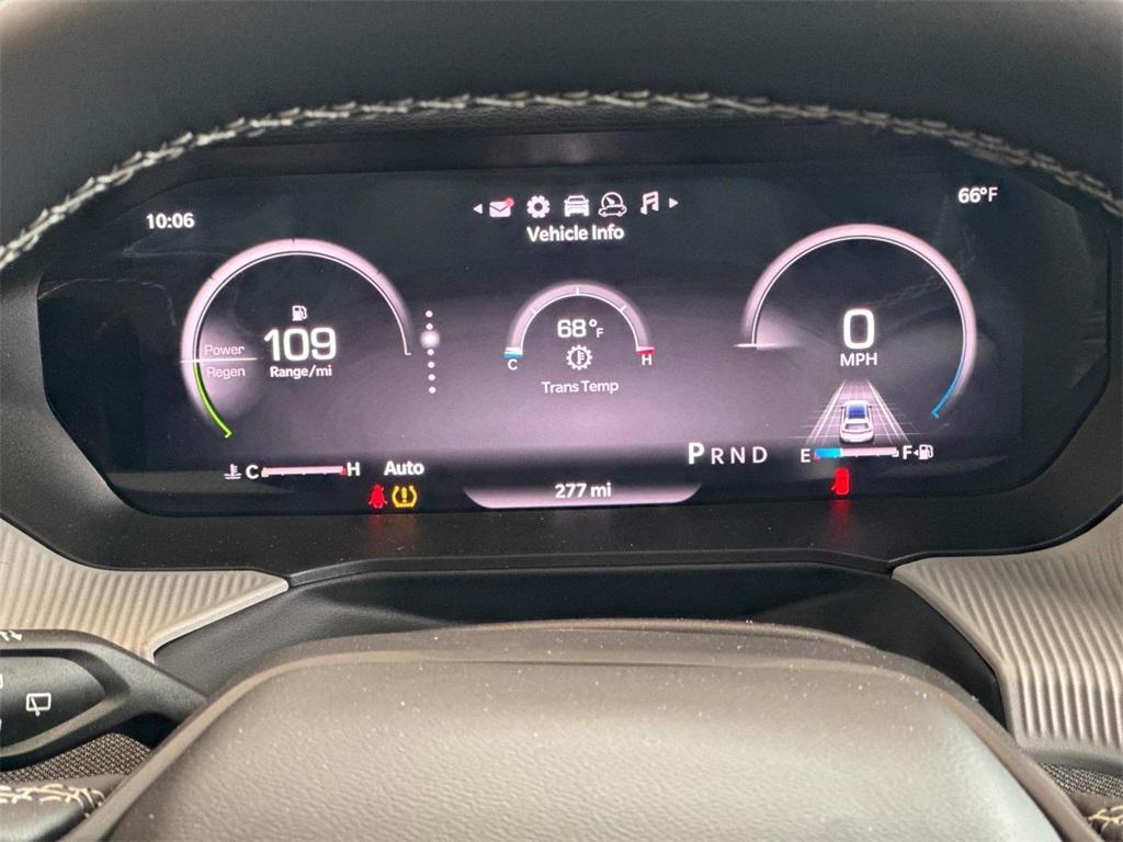 new 2026 Jeep Cherokee car, priced at $39,995