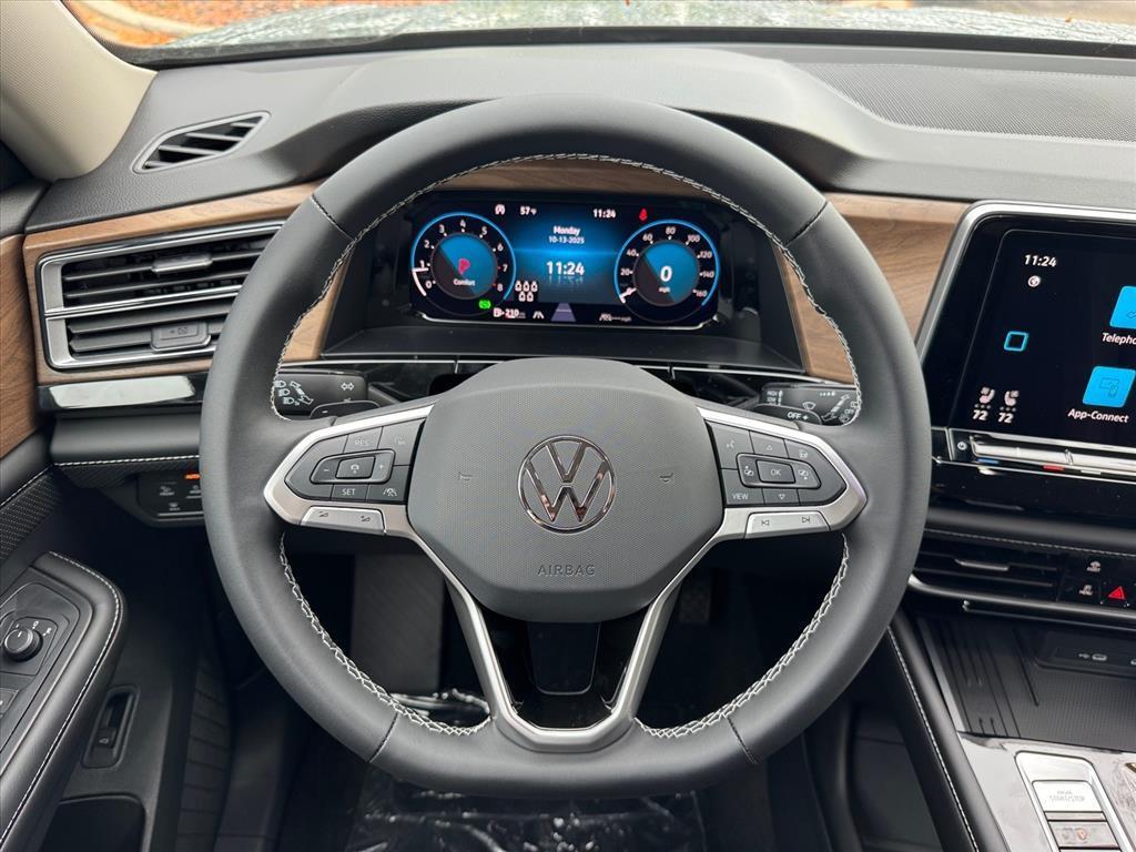 new 2026 Volkswagen Atlas car, priced at $43,054