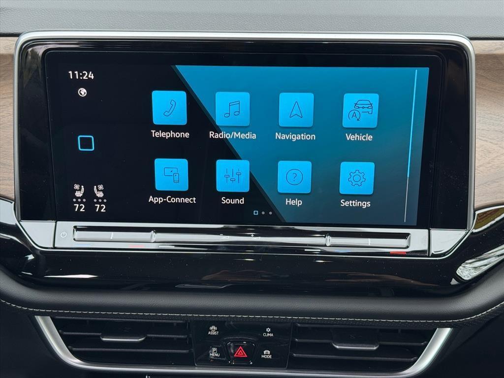 new 2026 Volkswagen Atlas car, priced at $43,054