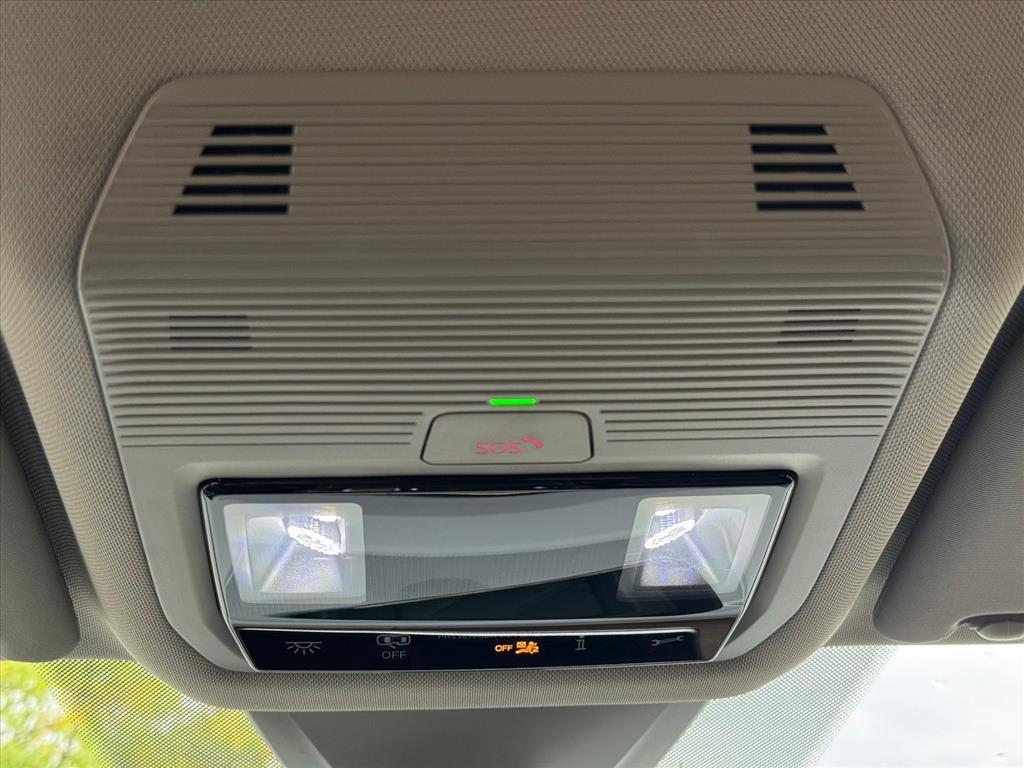 new 2026 Volkswagen Atlas car, priced at $43,054