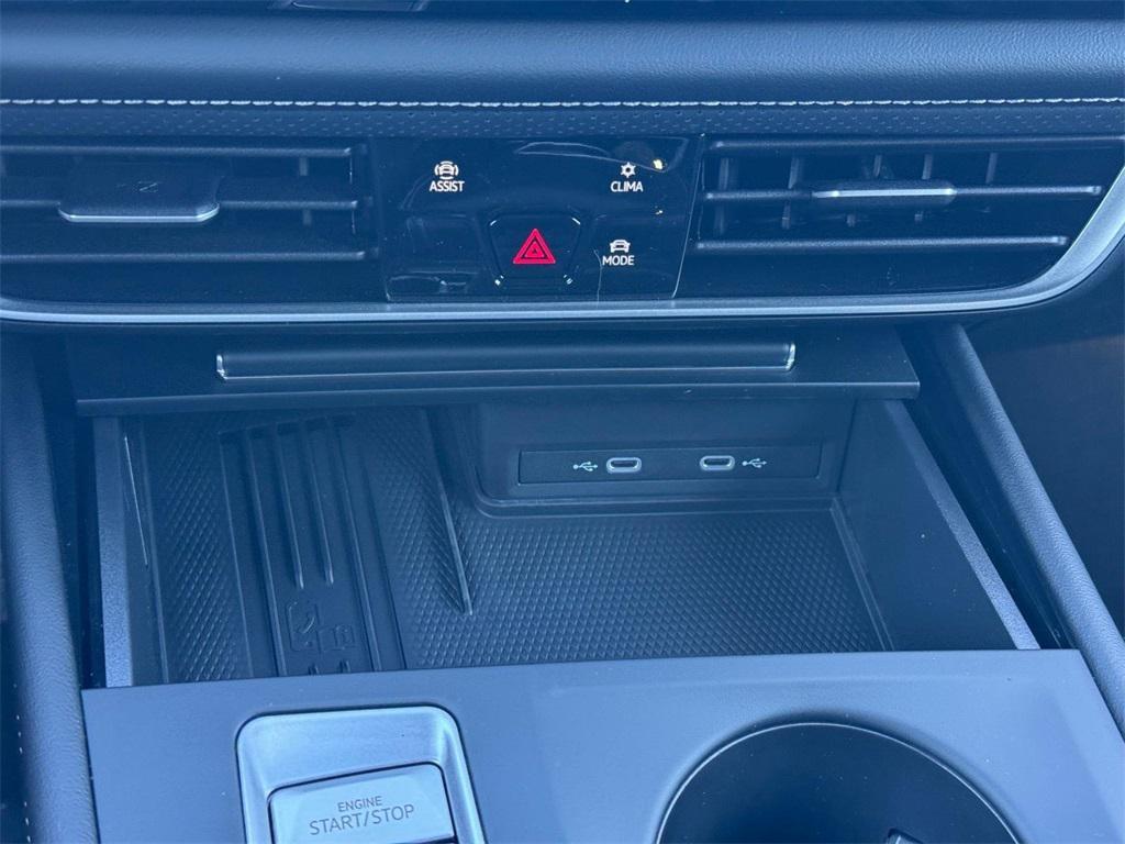 new 2026 Volkswagen Atlas Cross Sport car, priced at $38,524