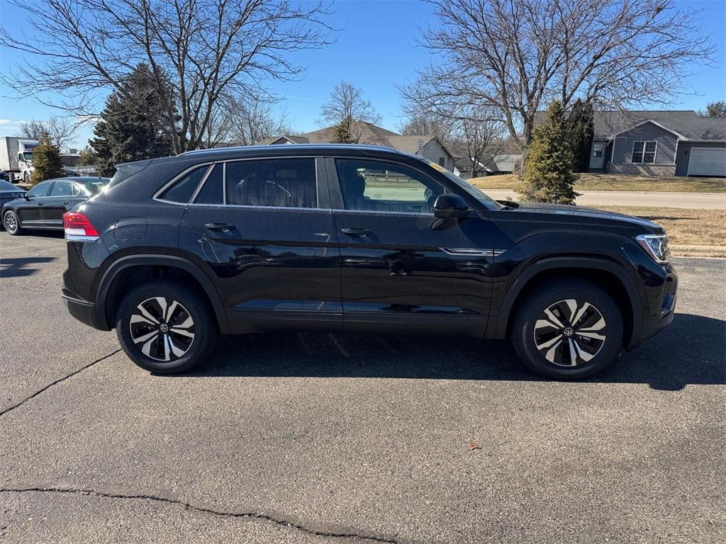 new 2026 Volkswagen Atlas Cross Sport car, priced at $38,524