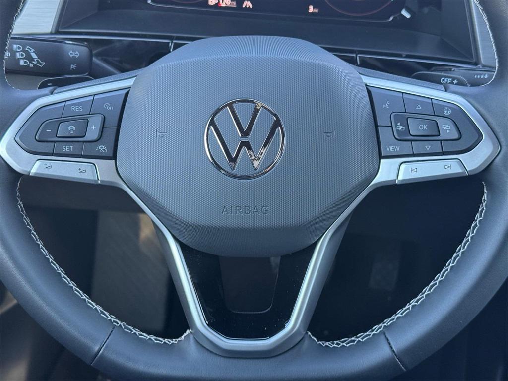 new 2026 Volkswagen Atlas Cross Sport car, priced at $38,524