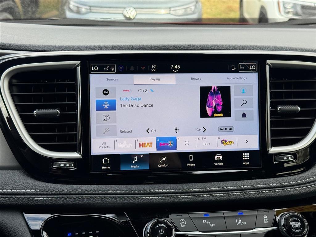 new 2026 Chrysler Pacifica car, priced at $40,849