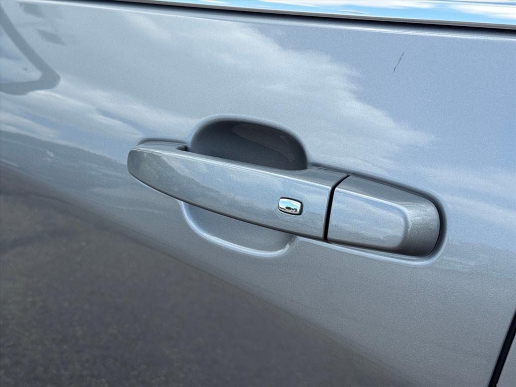 used 2023 Chevrolet Equinox car, priced at $20,500