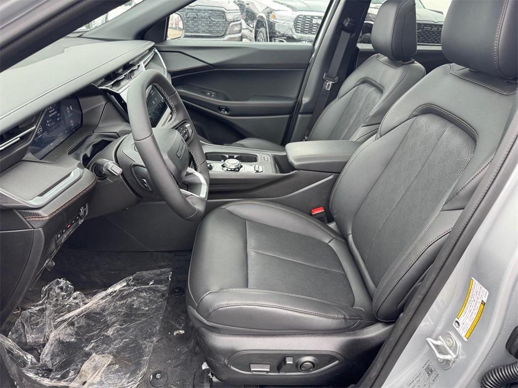 new 2026 Jeep Cherokee car, priced at $46,585