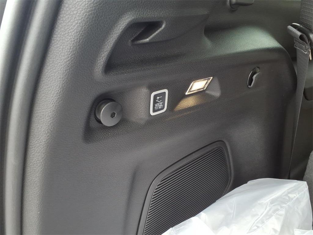 new 2026 Jeep Grand Cherokee L car, priced at $54,905