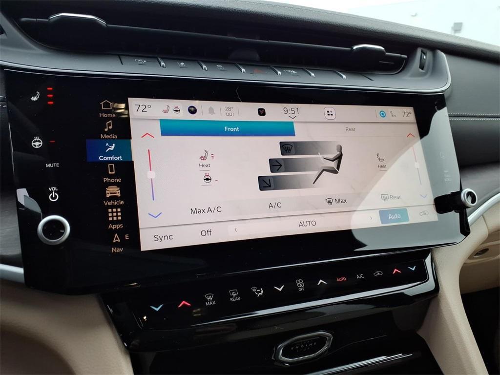 new 2026 Jeep Grand Cherokee L car, priced at $54,905