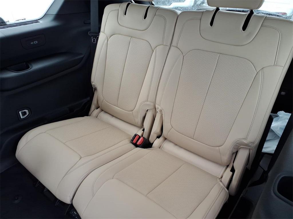 new 2026 Jeep Grand Cherokee L car, priced at $54,905