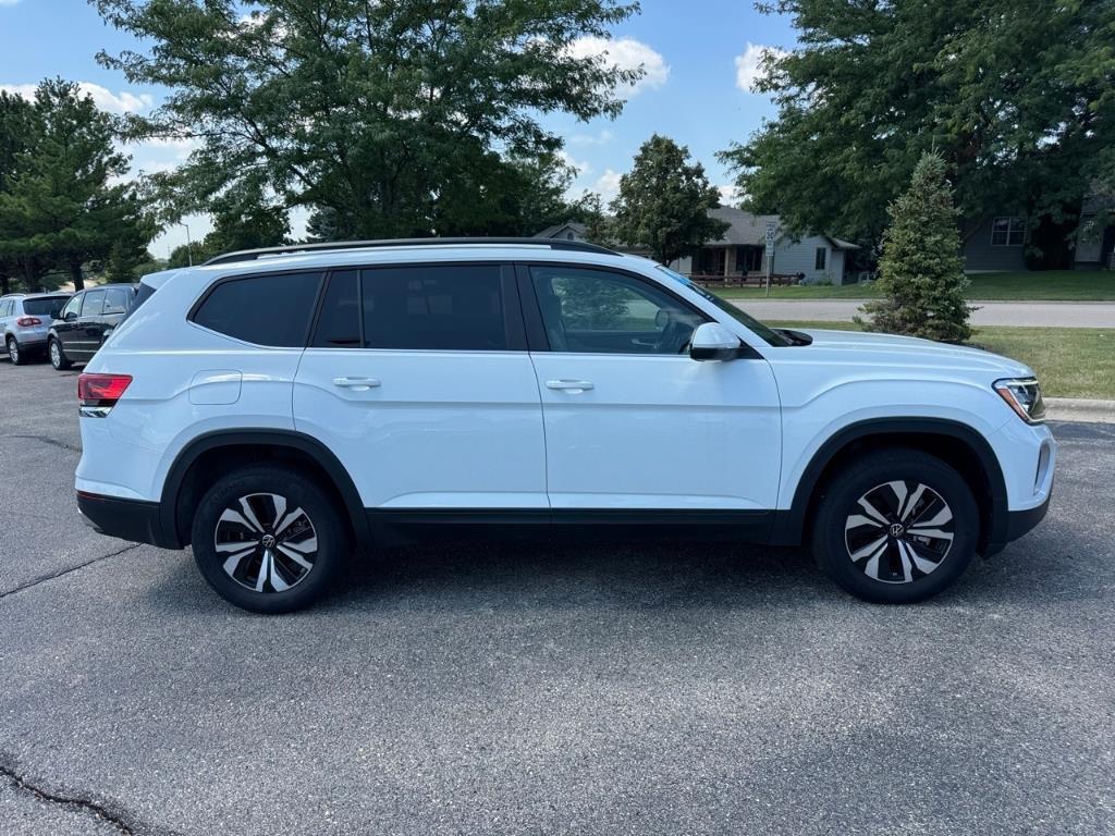 used 2024 Volkswagen Atlas car, priced at $32,800