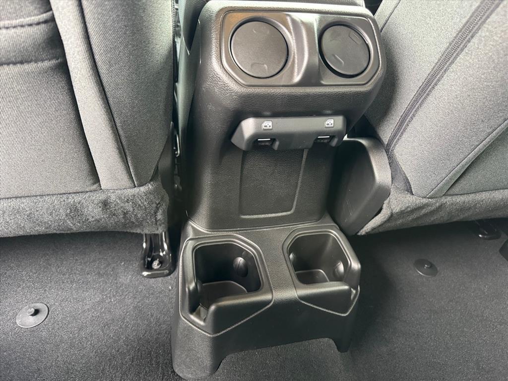 new 2026 Jeep Wrangler car, priced at $45,672