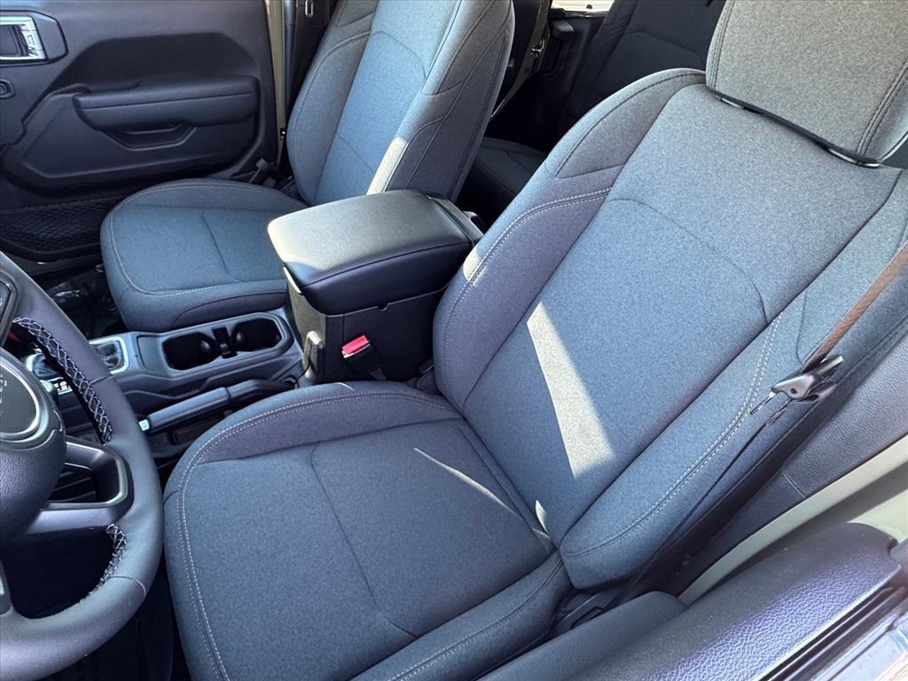 new 2026 Jeep Wrangler car, priced at $50,873