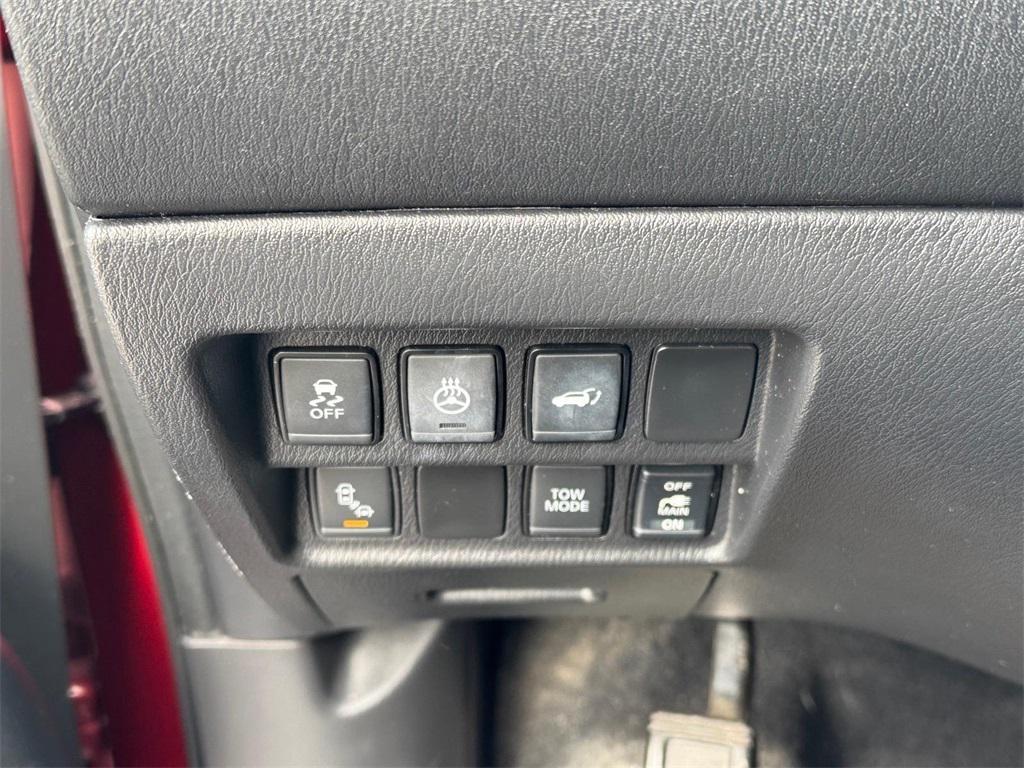 used 2018 Nissan Pathfinder car, priced at $16,448