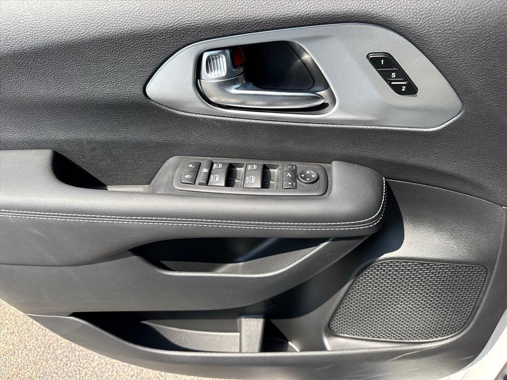 new 2026 Chrysler Pacifica car, priced at $50,852