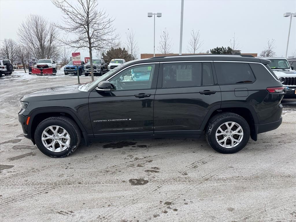 used 2022 Jeep Grand Cherokee L car, priced at $27,855