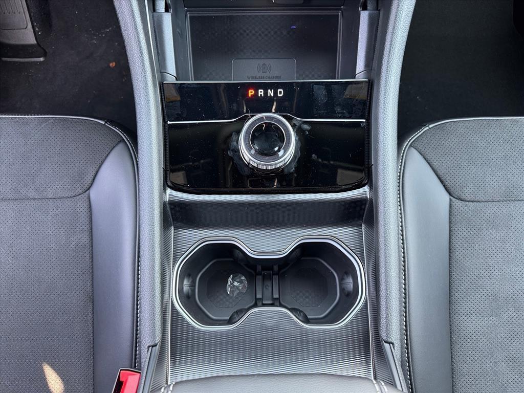 new 2025 Jeep Grand Cherokee car, priced at $44,180