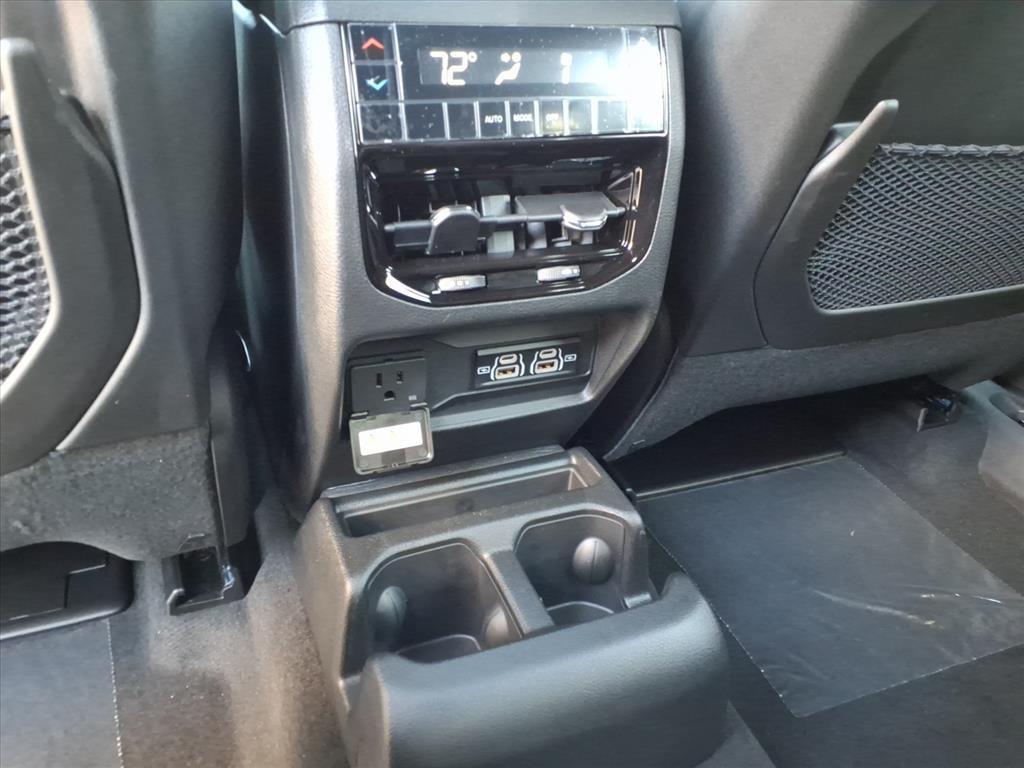 new 2025 Jeep Grand Cherokee L car, priced at $43,062