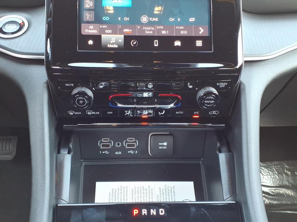 new 2025 Jeep Grand Cherokee L car, priced at $43,062