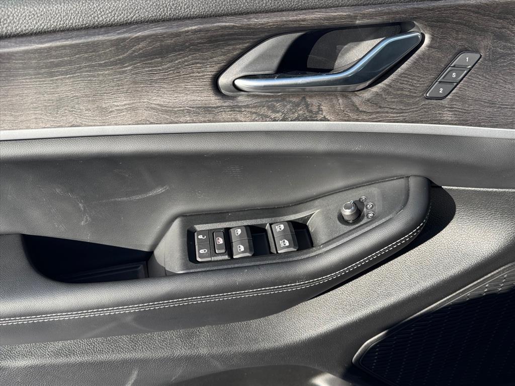 new 2025 Jeep Grand Cherokee L car, priced at $41,973