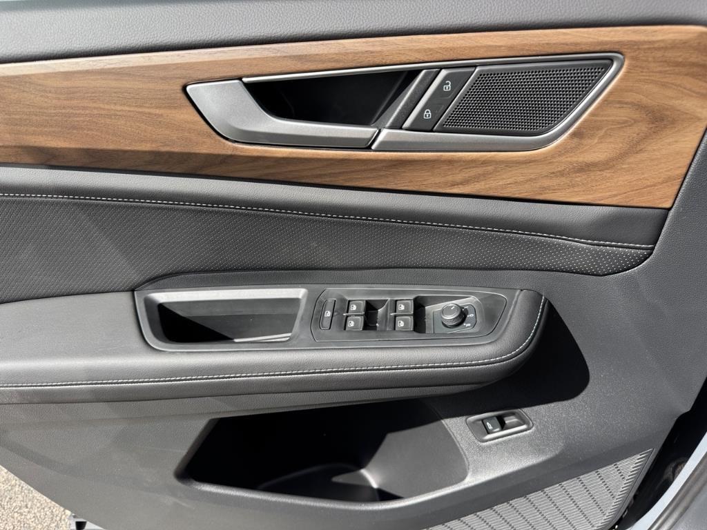 new 2026 Volkswagen Atlas car, priced at $44,373