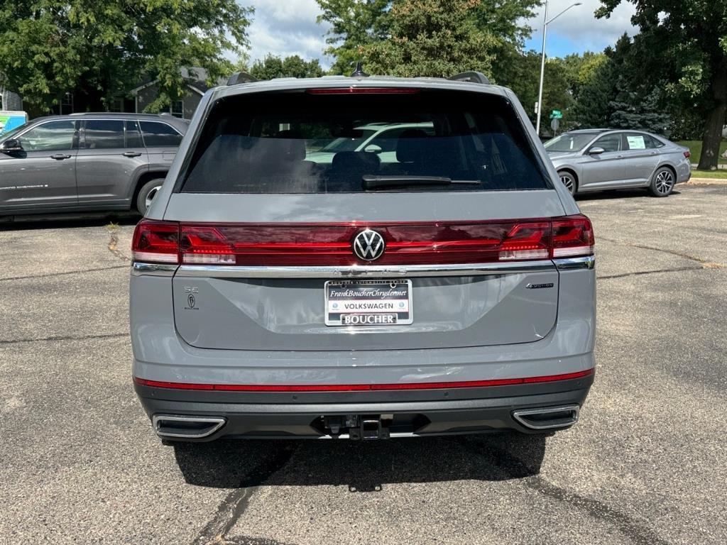new 2026 Volkswagen Atlas car, priced at $44,373