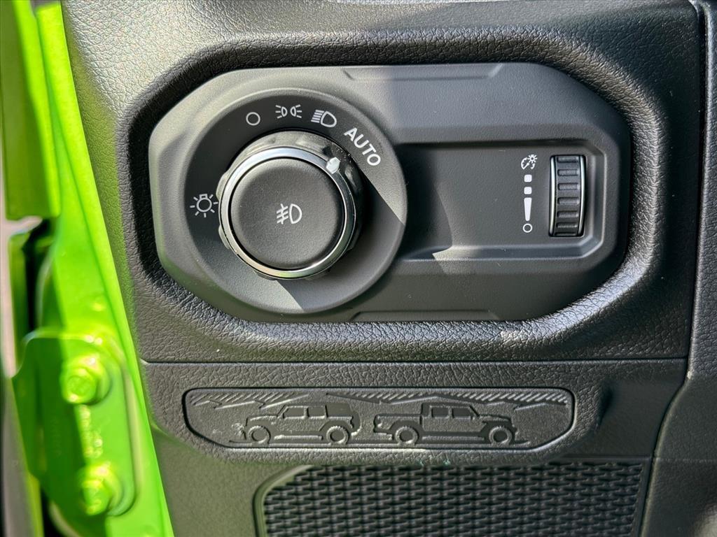 new 2026 Jeep Wrangler car, priced at $48,199