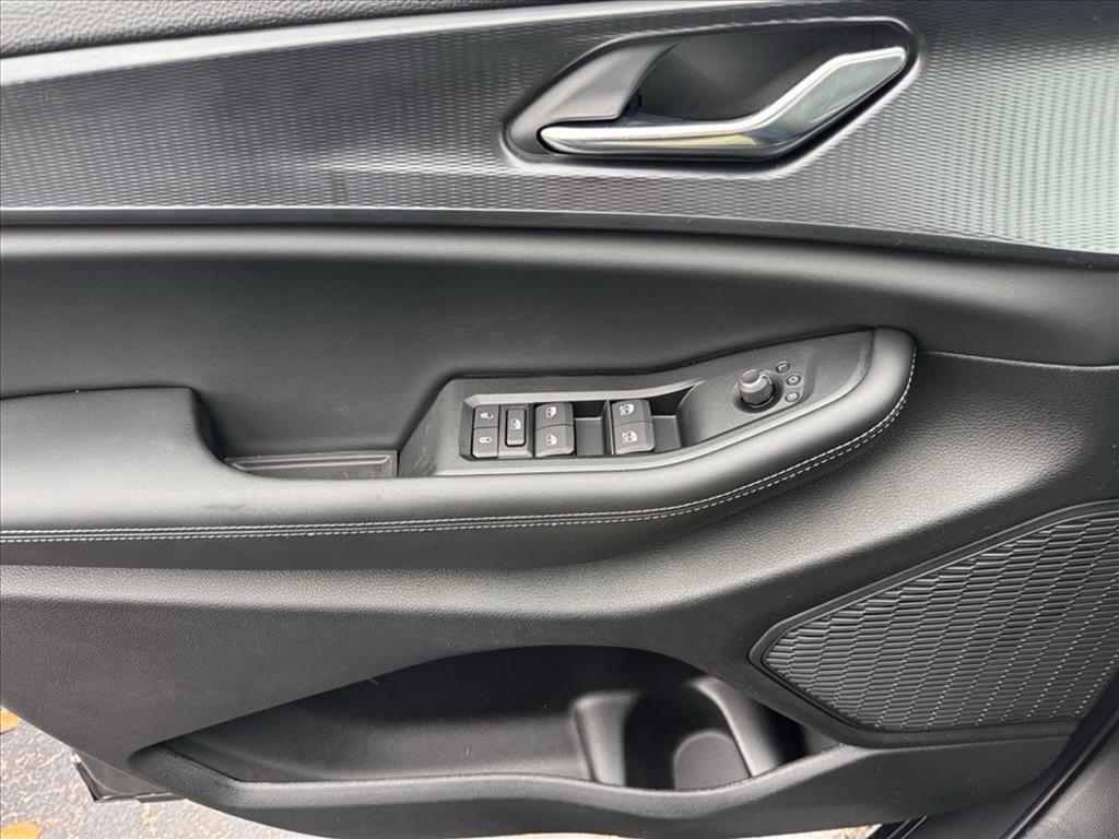 new 2025 Jeep Grand Cherokee car, priced at $43,873