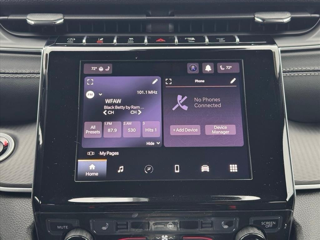 new 2025 Jeep Grand Cherokee car, priced at $43,873