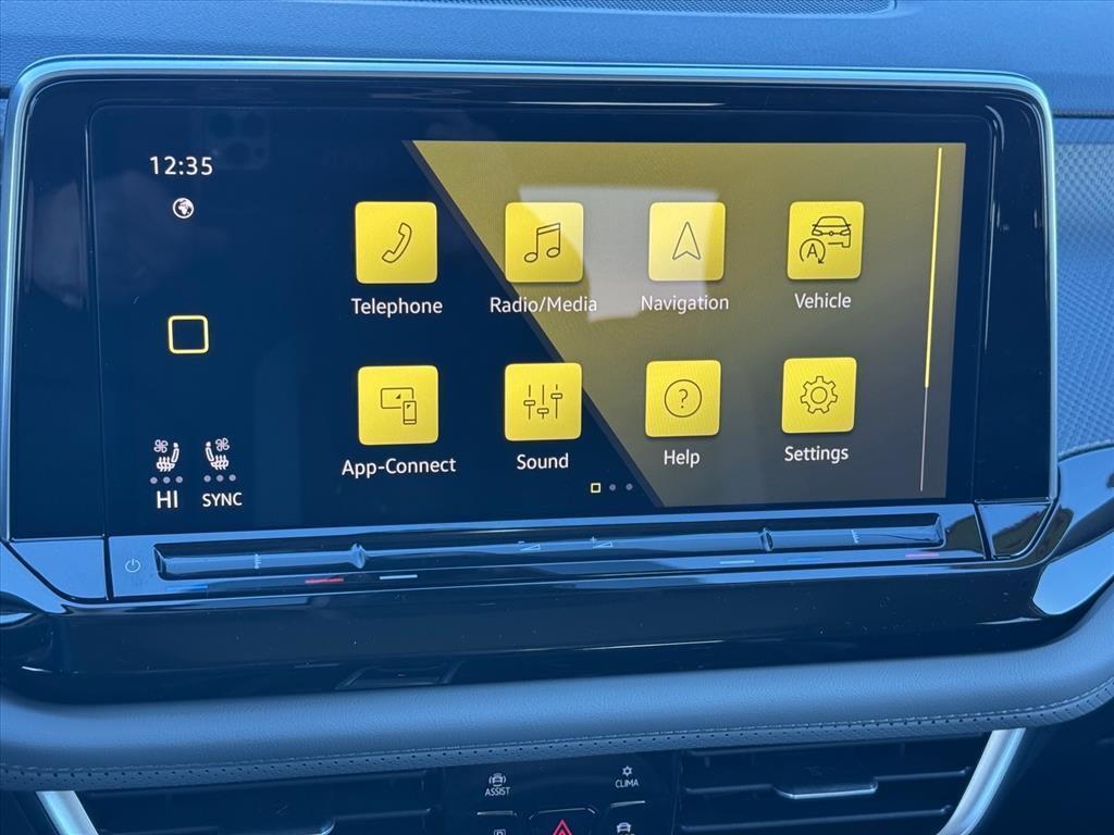 new 2026 Volkswagen Atlas car, priced at $47,026