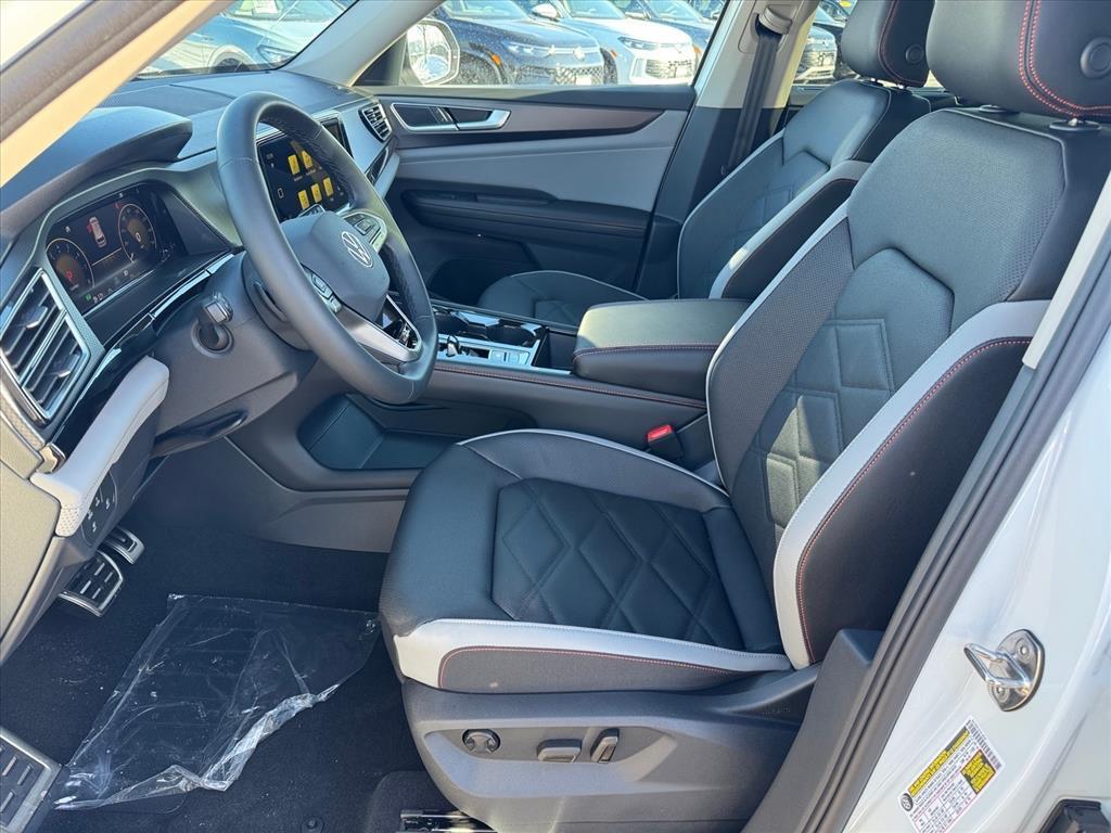 new 2026 Volkswagen Atlas car, priced at $47,026