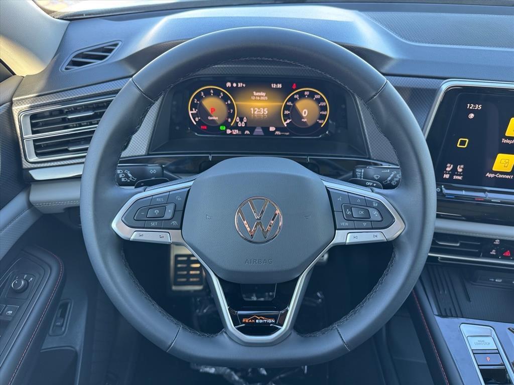 new 2026 Volkswagen Atlas car, priced at $47,026